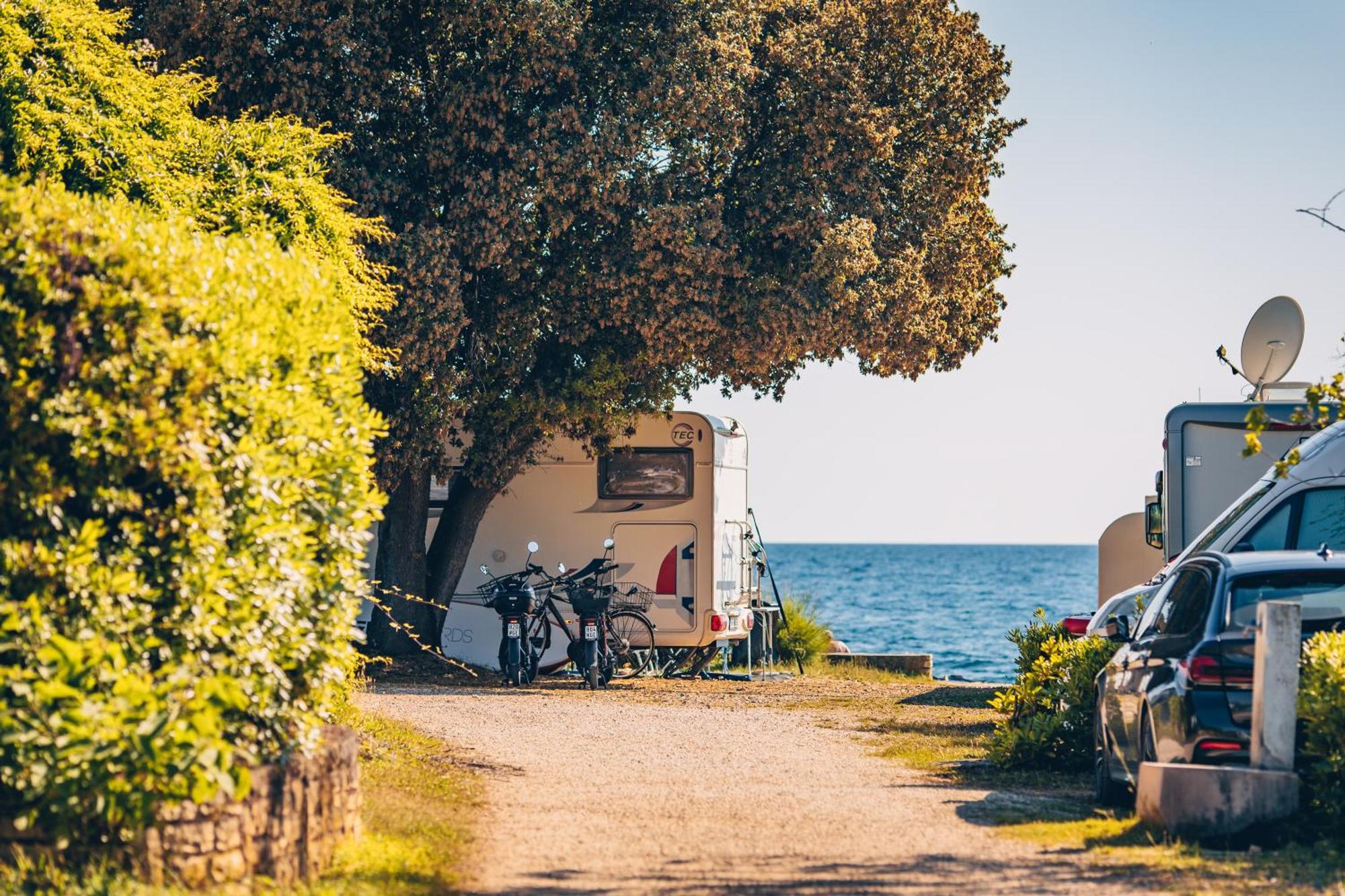 Maistra Camping Koversada Uncovered Naturist Pitches ヴルサル エクステリア 写真